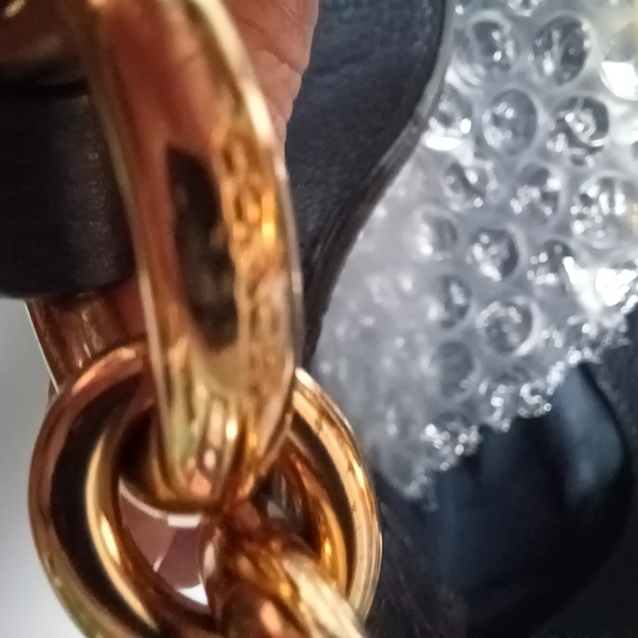 Elegant Blue Leather Tote Bag - Picture 6 of 16